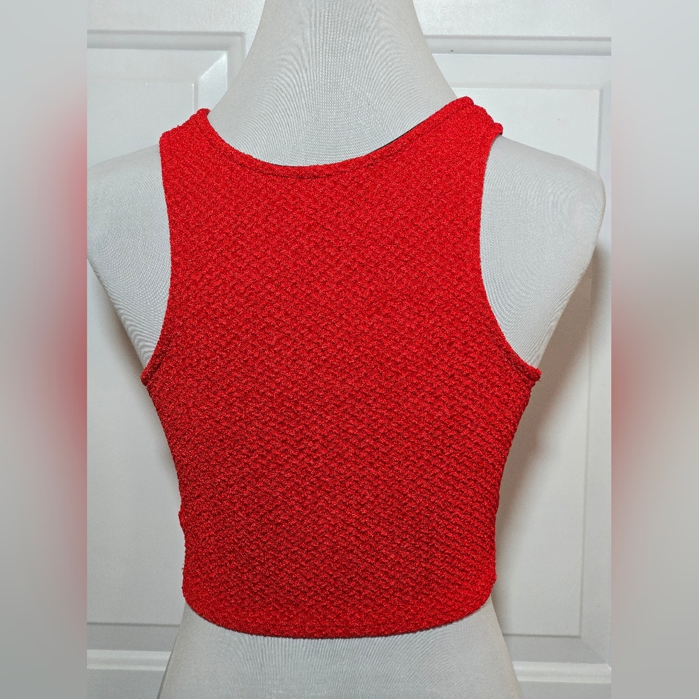 Monaco Red Textured Crop Top - Picture 4 of 6